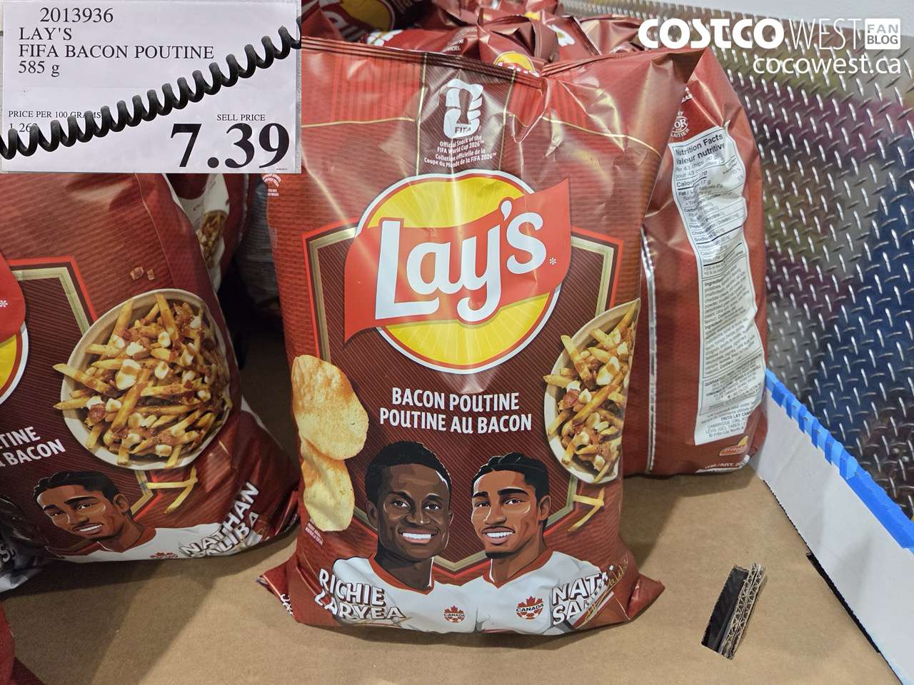 LAY’S FIFA BACON POUTINE 585 G